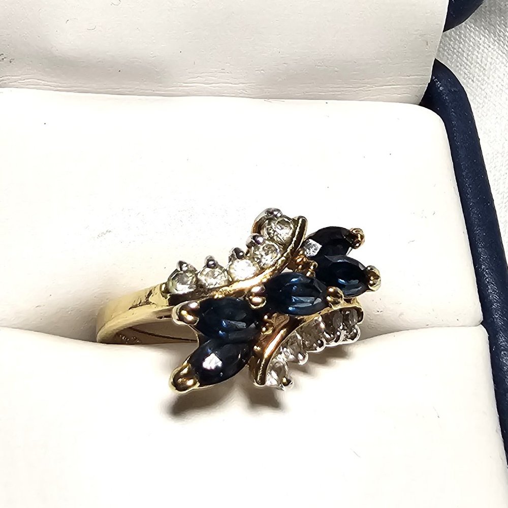 Blue gemstone ring